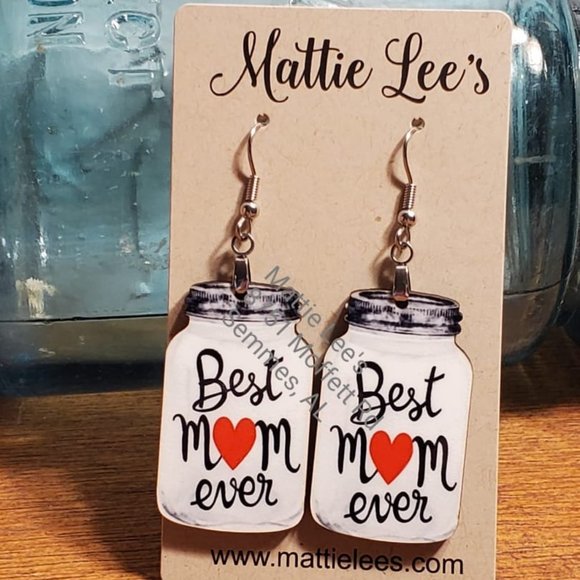 Jewelry - Earrings... Best Mom Ever